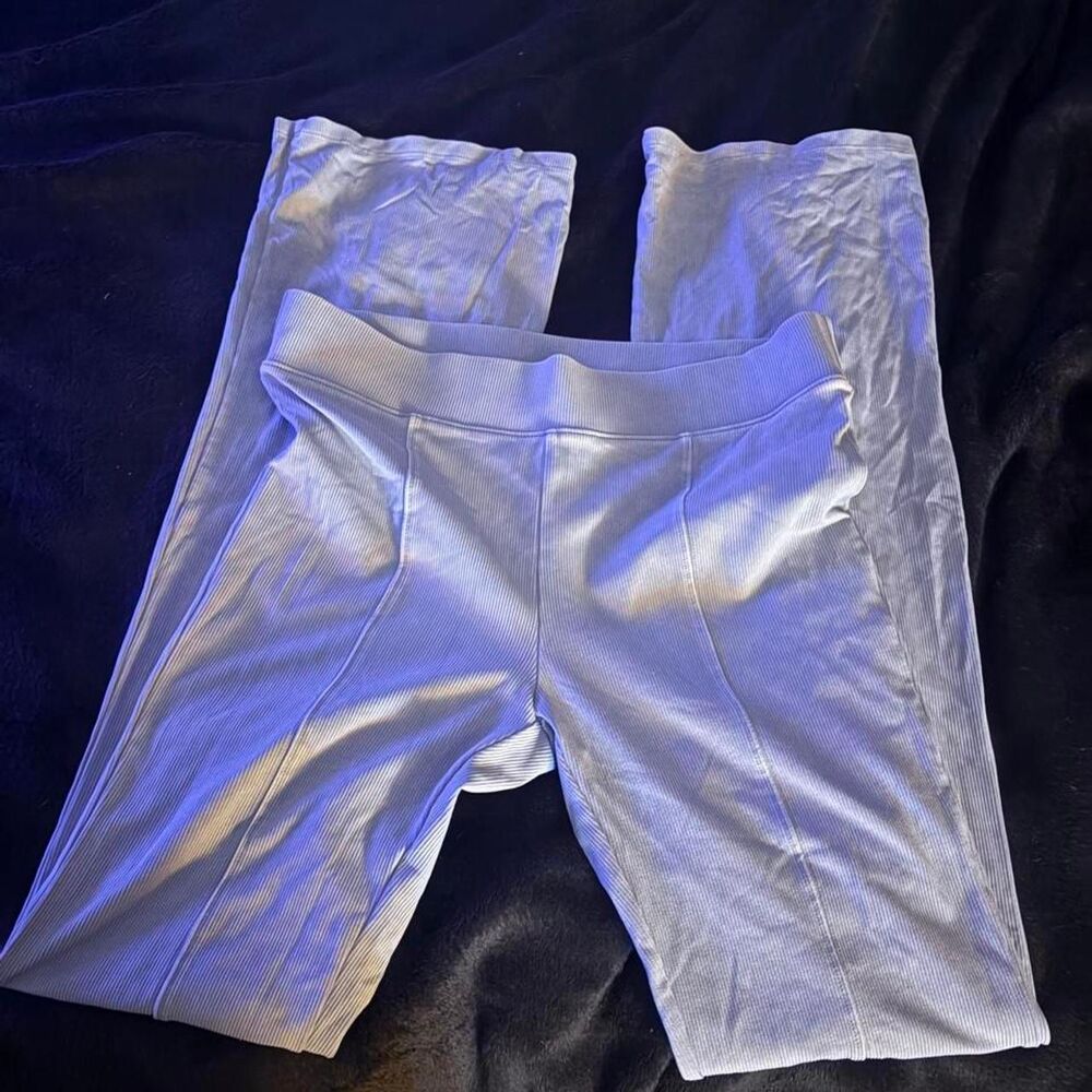 Wild-fable Women's Grey and White Leggings